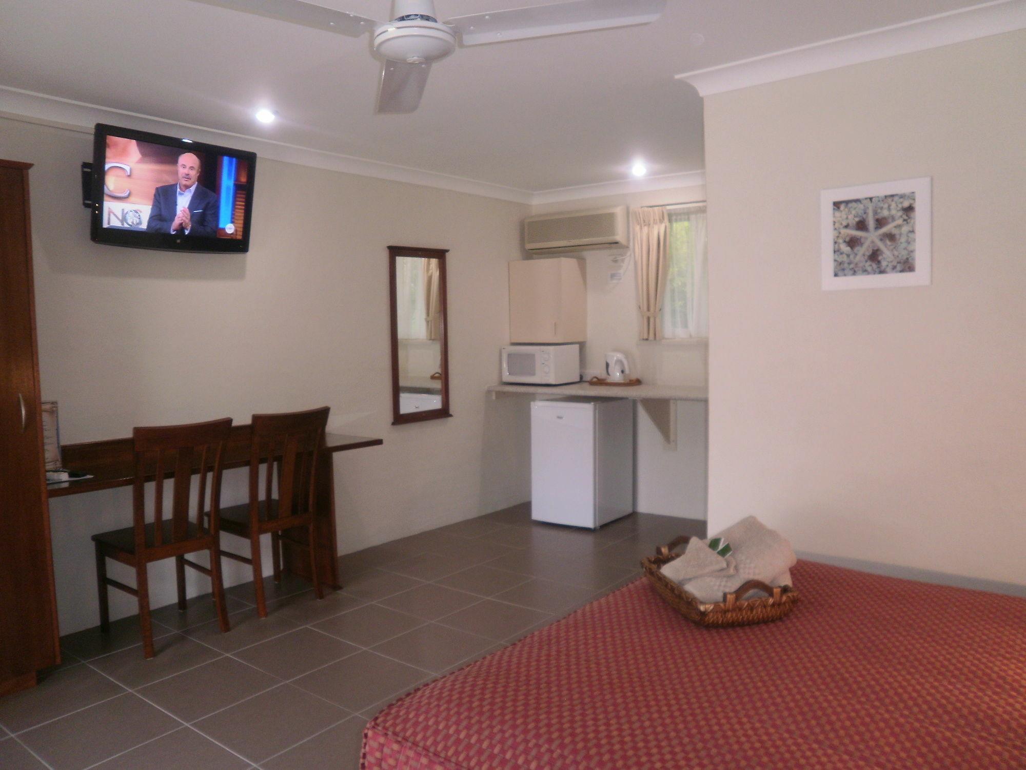 The Carmel Yamba Exterior foto